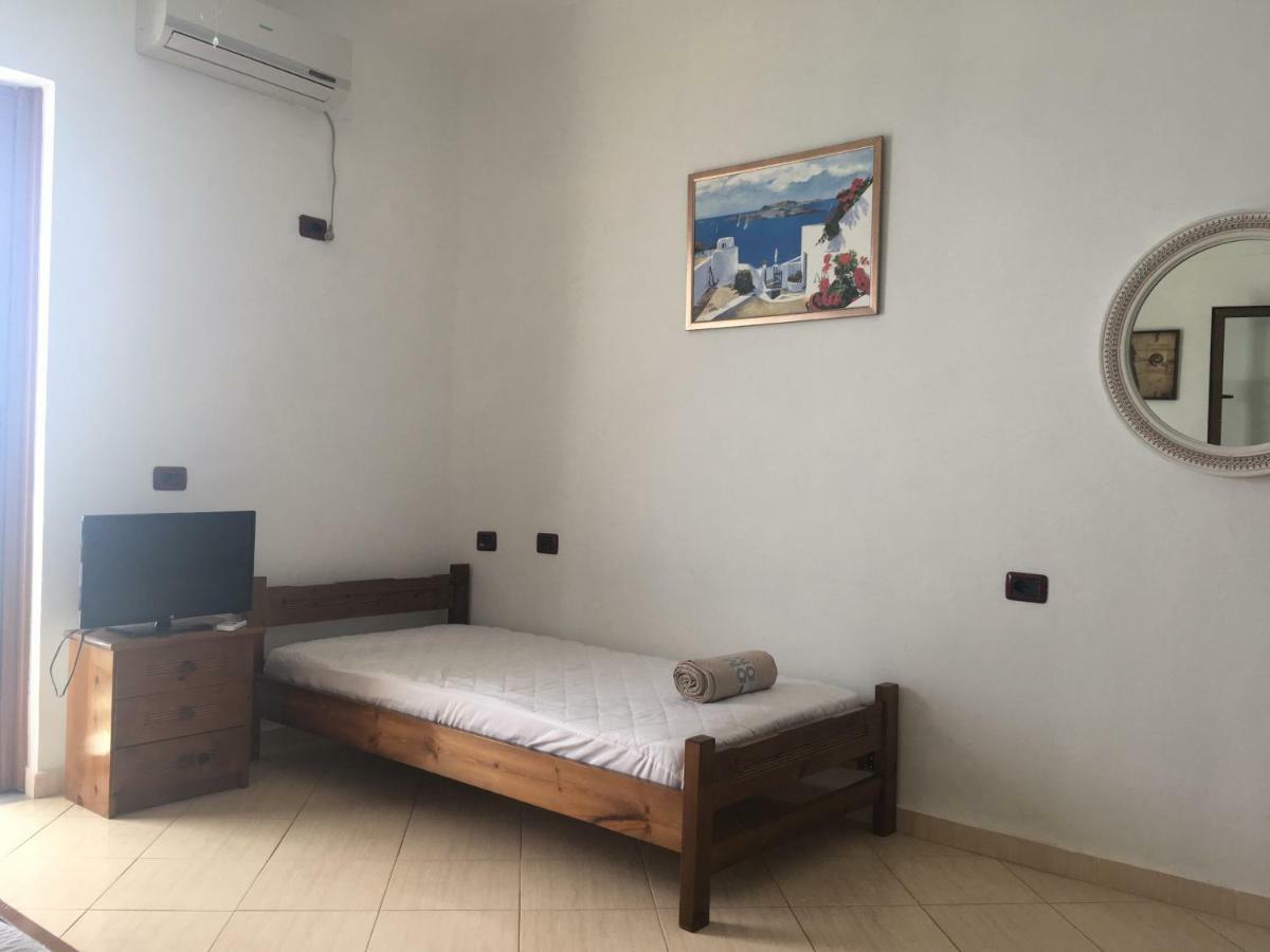 Qeparo Antonio Rooms Exterior photo