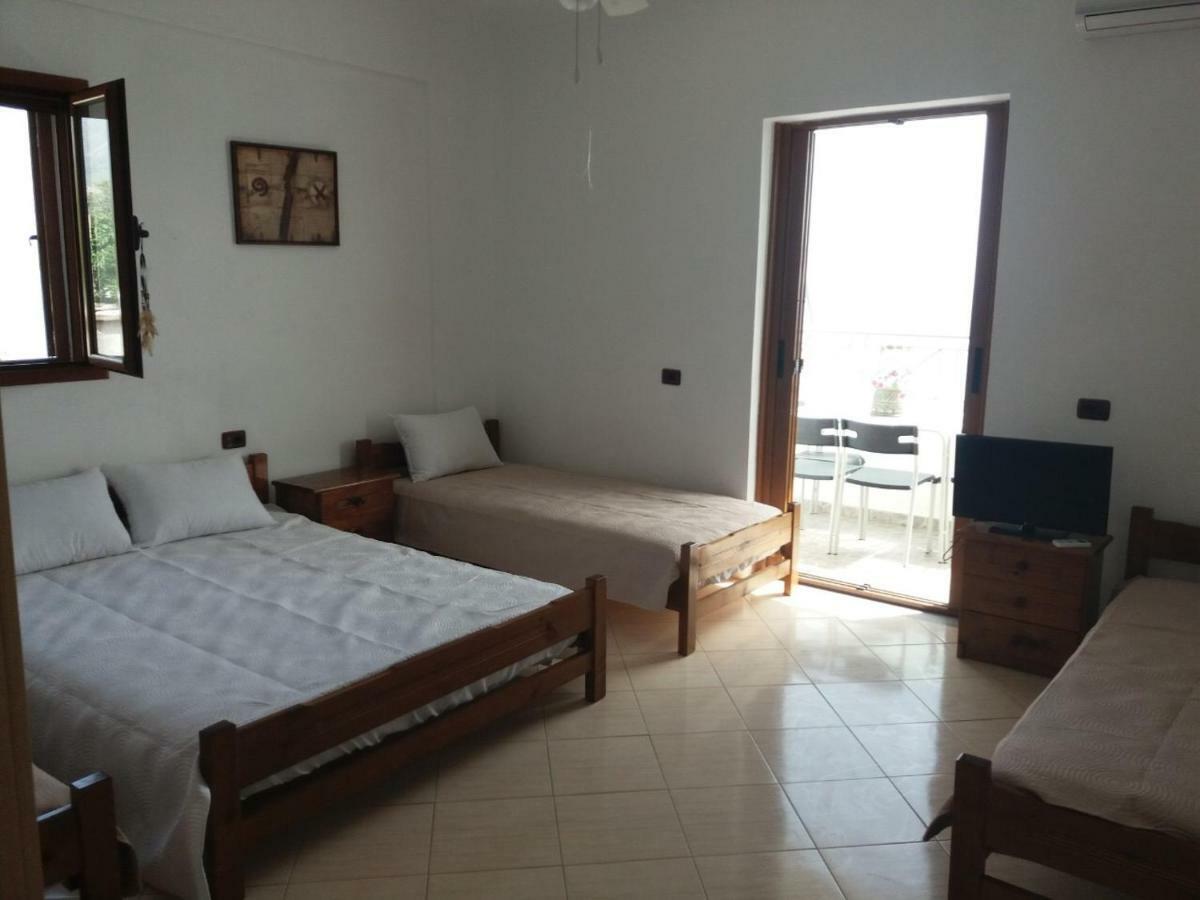 Qeparo Antonio Rooms Exterior photo