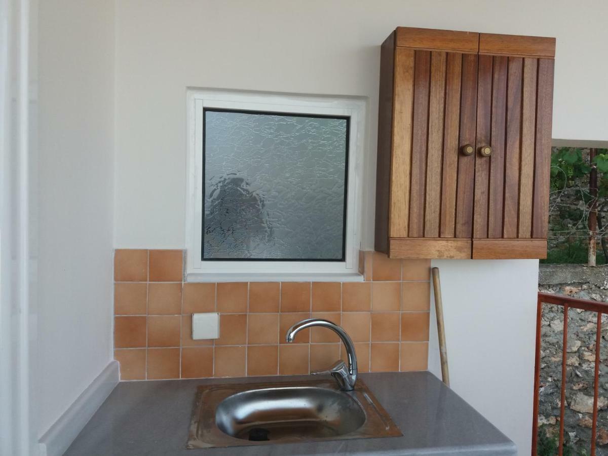 Qeparo Antonio Rooms Exterior photo